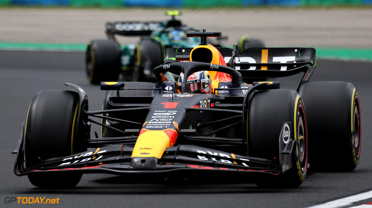 <b> Uitslag Grand Prix van Hongarije: </b> Oppermachtige Verstappen bezorgt Red Bull recordzege