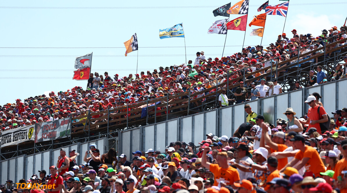 Formula One World Championship
Circuit atmosphere - fans in the grandstand.

23.07.2023. Formula 1 World Championship, Rd 12, Hungarian Grand Prix, Budapest, Hungary, Race Day.

 - www.xpbimages.com, EMail: requests@xpbimages.com (C) Copyright: Coates / XPB Images
Motor Racing - Formula One World Championship - Hungarian Grand Prix - Race Day - Budapest, Hungary
XPB Images
Budapest
Hungary

Formel1 Formel F1 Formula 1 Formula1 GP Grand Prix one Circuit H