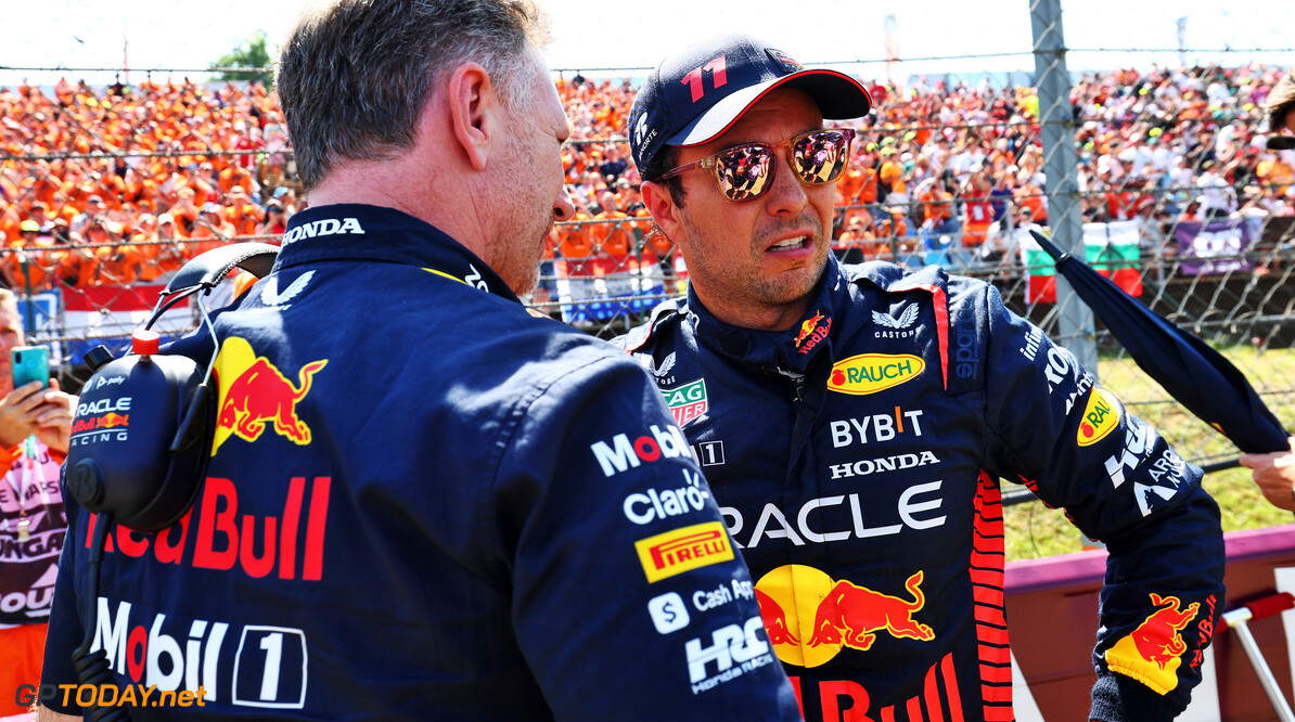 Formula One World Championship
(L to R): Christian Horner (GBR) Red Bull Racing Team Principal with Sergio Perez (MEX) Red Bull Racing on the grid.

23.07.2023. Formula 1 World Championship, Rd 12, Hungarian Grand Prix, Budapest, Hungary, Race Day.

 - www.xpbimages.com, EMail: requests@xpbimages.com (C) Copyright: Coates / XPB Images
Motor Racing - Formula One World Championship - Hungarian Grand Prix - Race Day - Budapest, Hungary
XPB Images
Budapest
Hungary

Formel1 Formel F1 Formula 1 Formula1 GP Grand Prix one Circuit H