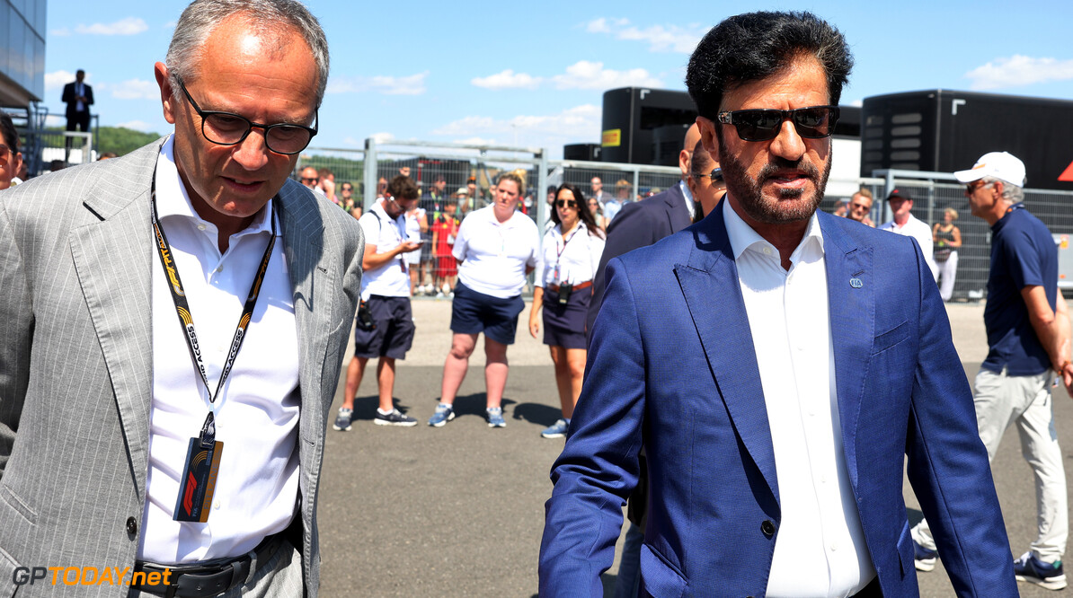 Formula One World Championship
(L to R): Stefano Domenicali (ITA) Formula One President and CEO with Mohammed Bin Sulayem (UAE) FIA President on the grid.

23.07.2023. Formula 1 World Championship, Rd 12, Hungarian Grand Prix, Budapest, Hungary, Race Day.

- www.xpbimages.com, EMail: requests@xpbimages.com (C) Copyright: Bearne / XPB Images
Motor Racing - Formula One World Championship - Hungarian Grand Prix - Race Day - Budapest, Hungary
XPB Images
Budapest
Hungary

Formel1 Formel F1 Formula 1 Formula1 GP Grand Prix one Circuit H