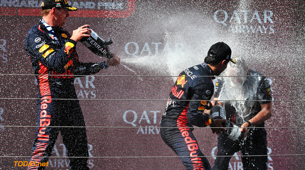 Formula One World Championship
(L to R): Race winner Max Verstappen (NLD) Red Bull Racing celebrates on the podium with second placed team mate Sergio Perez (MEX) Red Bull Racing and Paul Monaghan (GBR) Red Bull Racing Chief Engineer.

23.07.2023. Formula 1 World Championship, Rd 12, Hungarian Grand Prix, Budapest, Hungary, Race Day.

- www.xpbimages.com, EMail: requests@xpbimages.com (C) Copyright: Moy / XPB Images
Motor Racing - Formula One World Championship - Hungarian Grand Prix - Race Day - Budapest, Hungary
XPB Images
Budapest
Hungary

Formel1 Formel F1 Formula 1 Formula1 GP Grand Prix one Circuit H