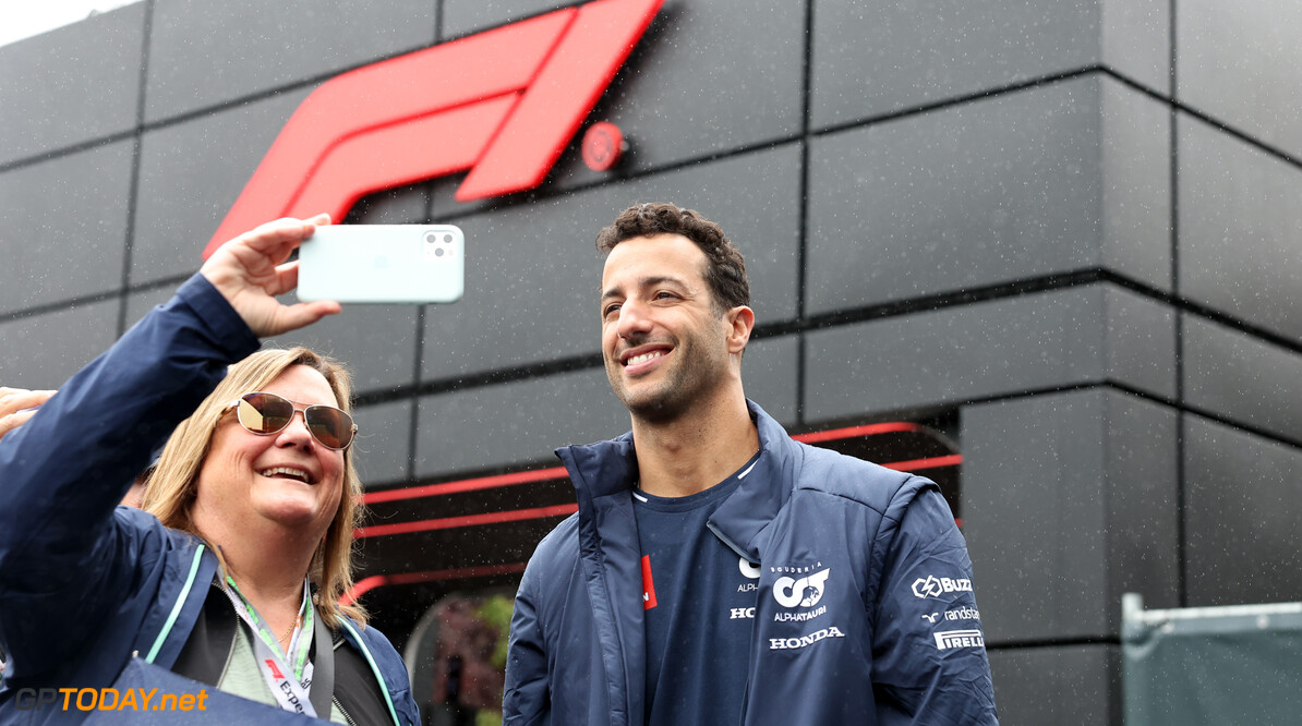 <b> Video: </b> Ricciardo's terugkomst naar de Formule 1 in beeld gebracht