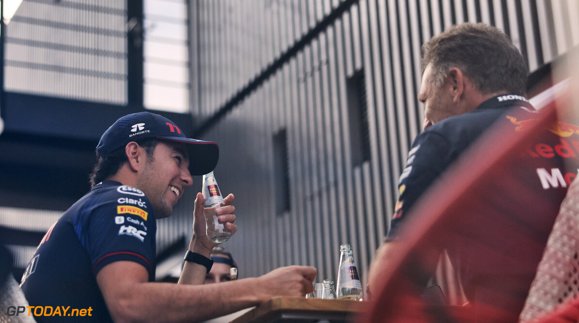 Formula One World Championship
(L to R): Sergio Perez (MEX) Red Bull Racing with Christian Horner (GBR) Red Bull Racing Team Principal.

25.08.2023. Formula 1 World Championship, Rd 14, Dutch Grand Prix, Zandvoort, Netherlands, Practice Day.

- www.xpbimages.com, EMail: requests@xpbimages.com (C) Copyright: Bearne / XPB Images
Motor Racing - Formula One World Championship - Dutch Grand Prix - Practice Day - Zandvoort, Netherlands
XPB Images
Zandvoort
Netherlands

Formel1 Formel F1 Formula 1 Formula1 GP Grand Prix one Circuit Z