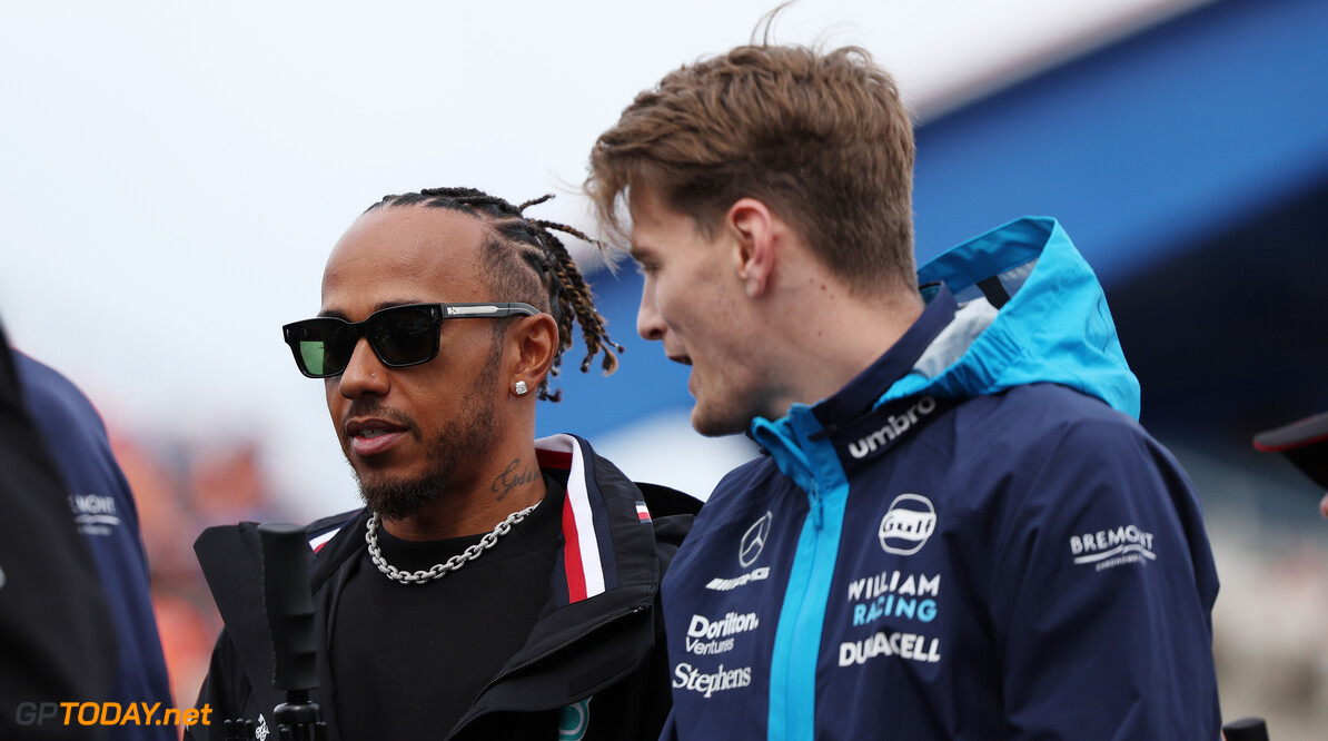 Formula One World Championship
(L to R): Lewis Hamilton (GBR) Mercedes AMG F1 with Logan Sargeant (USA) Williams Racing on the drivers' parade.

27.08.2023. Formula 1 World Championship, Rd 14, Dutch Grand Prix, Zandvoort, Netherlands, Race Day.

 - www.xpbimages.com, EMail: requests@xpbimages.com (C) Copyright: Staley / XPB Images
Motor Racing - Formula One World Championship - Dutch Grand Prix - Race Day - Zandvoort, Netherlands
XPB Images
Zandvoort
Netherlands

Formel1 Formel F1 Formula 1 Formula1 GP Grand Prix one Circuit Z