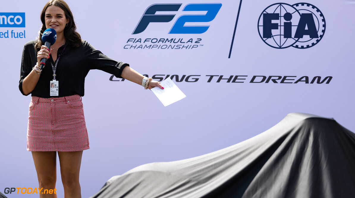 Formula One World Championship
Laura Winter (GBR) F1 Presenter - 2024 F2 car is unveiled.

31.08.2023. Formula 1 World Championship, Rd 15, Italian Grand Prix, Monza, Italy, Preparation Day.

 - www.xpbimages.com, EMail: requests@xpbimages.com (C) Copyright: Staley / XPB Images
Motor Racing - Formula One World Championship - Italian Grand Prix - Preparation Day - Monza, Italy
XPB Images
Monza
Italy

Formel1 Formel F1 Formula 1 Formula1 GP Grand Prix one Italy Ita