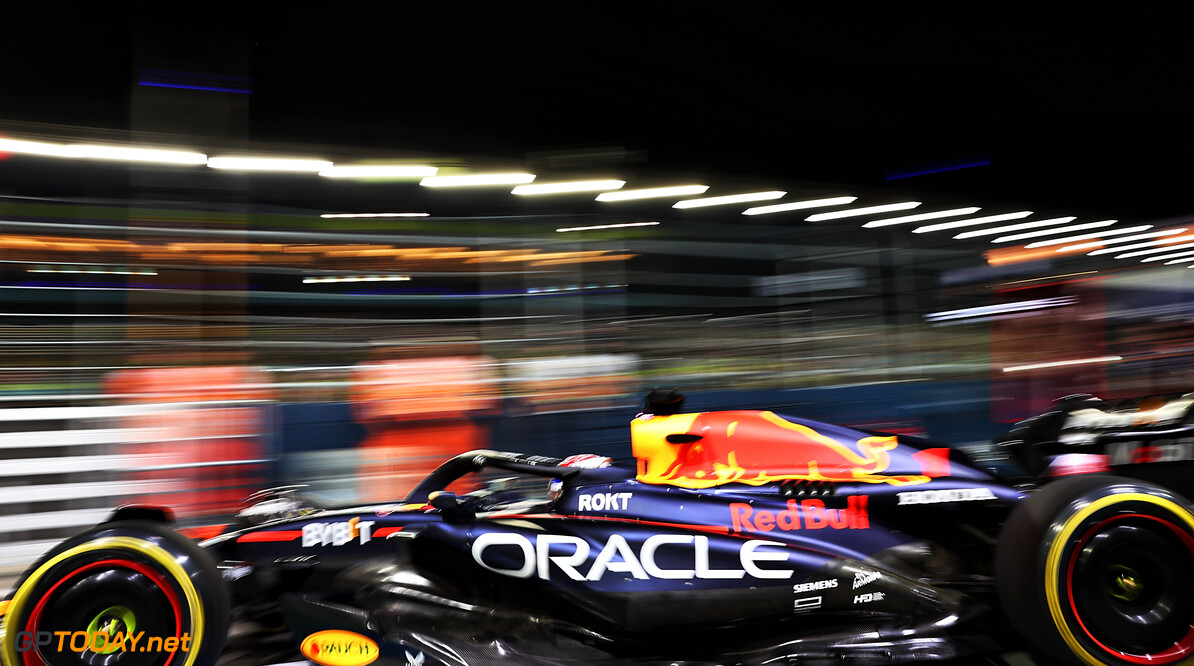 Formula One World Championship
Max Verstappen (NLD) Red Bull Racing RB19 leaves the pits.

15.09.2023. Formula 1 World Championship, Rd 16, Singapore Grand Prix, Marina Bay Street Circuit, Singapore, Practice Day.

- www.xpbimages.com, EMail: requests@xpbimages.com (C) Copyright: Batchelor / XPB Images
Motor Racing - Formula One World Championship - Singapore Grand Prix - Practice Day - Singapore, Singapore
XPB Images
Singapore
Singapore

Formel1 Formel F1 Formula 1 Formula1 GP Grand Prix one Marina Ba