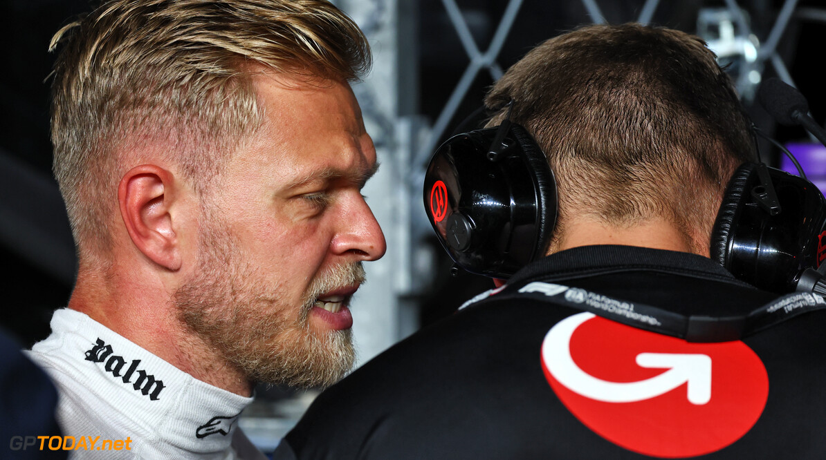 Formula One World Championship
Kevin Magnussen (DEN) Haas F1 Team on the grid.

17.09.2023. Formula 1 World Championship, Rd 16, Singapore Grand Prix, Marina Bay Street Circuit, Singapore, Race Day.

- www.xpbimages.com, EMail: requests@xpbimages.com (C) Copyright: Batchelor / XPB Images
Motor Racing - Formula One World Championship - Singapore Grand Prix - Race Day - Singapore, Singapore
XPB Images
Singapore
Singapore

Formel1 Formel F1 Formula 1 Formula1 GP Grand Prix one Marina Ba