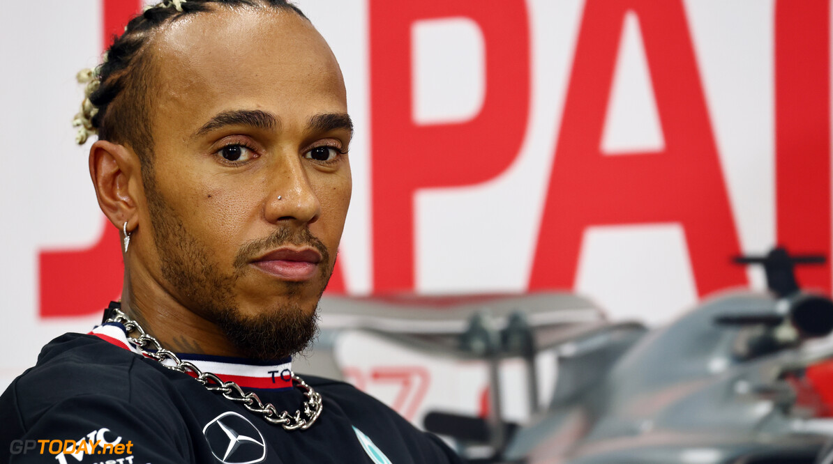 FIA heropent onderzoek naar oversteekactie Hamilton