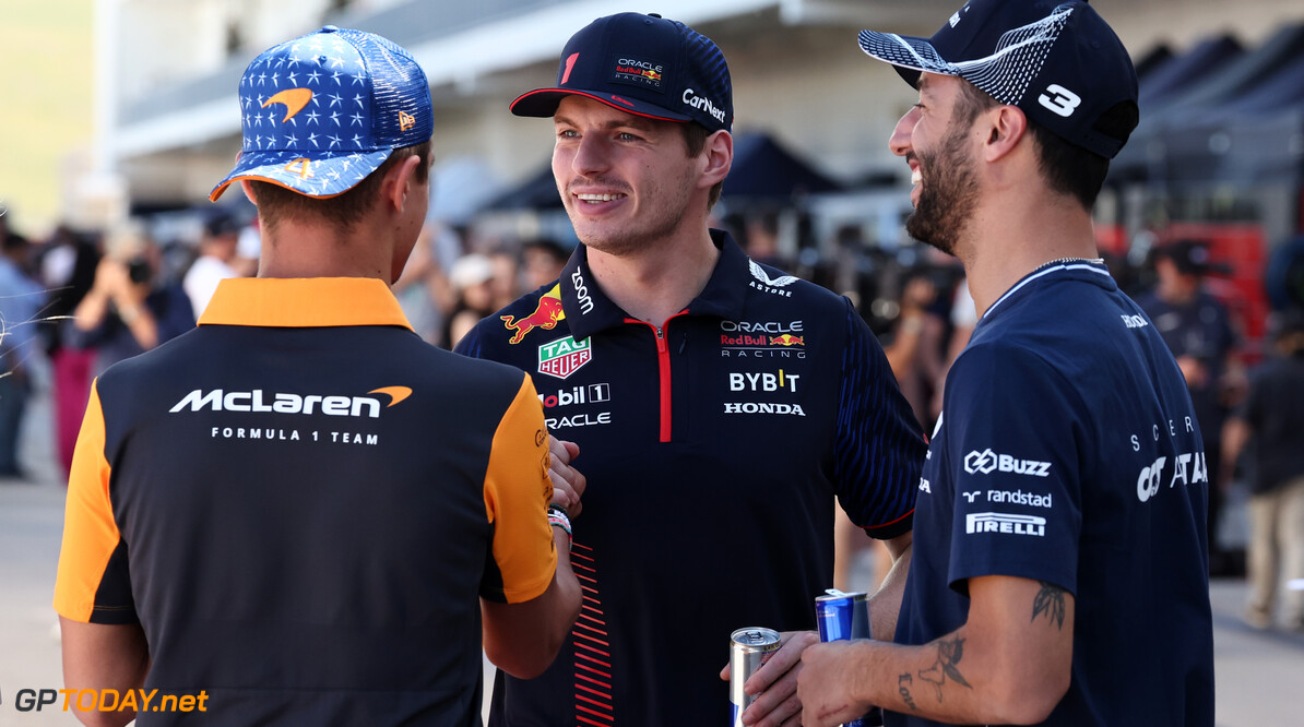 Formula One World Championship
(L to R): Lando Norris (GBR) McLaren with Max Verstappen (NLD) Red Bull Racing and Daniel Ricciardo (AUS) AlphaTauri.

19.10.2023. Formula 1 World Championship, Rd 19, United States Grand Prix, Austin, Texas, USA, Preparation Day.

- www.xpbimages.com, EMail: requests@xpbimages.com (C) Copyright: Moy / XPB Images
Motor Racing - Formula One World Championship - United States Grand Prix - Preparation Day - Austin, USA
XPB Images
Austin
USA

Formel1 Formel F1 Formula 1 Formula1 GP Grand Prix one Circuit o