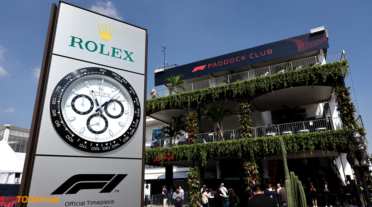 Formula One World Championship
Circuit atmosphere - Rolex clock outside Paddock Club.

28.10.2023. Formula 1 World Championship, Rd 20, Mexican Grand Prix, Mexico City, Mexico, Qualifying Day.

- www.xpbimages.com, EMail: requests@xpbimages.com (C) Copyright: Moy / XPB Images
Motor Racing - Formula One World Championship - Mexican Grand Prix - Qualifying Day - Mexico City, Mexico
XPB Images
Mexico City
Mexico

Formel1 Formel F1 Formula 1 Formula1 GP Grand Prix October Mexic