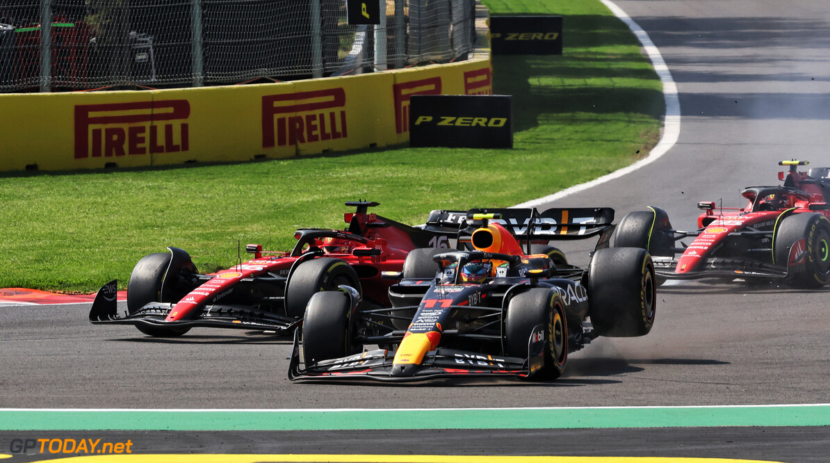 Formula One World Championship
(L to R): Charles Leclerc (MON) Ferrari SF-23 and Sergio Perez (MEX) Red Bull Racing RB19 - crash at the start of the race.

29.10.2023. Formula 1 World Championship, Rd 20, Mexican Grand Prix, Mexico City, Mexico, Race Day.

- www.xpbimages.com, EMail: requests@xpbimages.com (C) Copyright: Bearne / XPB Images
Motor Racing - Formula One World Championship - Mexican Grand Prix - Race Day - Mexico City, Mexico
XPB Images
Mexico City
Mexico

Formel1 Formel F1 Formula 1 Formula1 GP Grand Prix Mexico Mexico