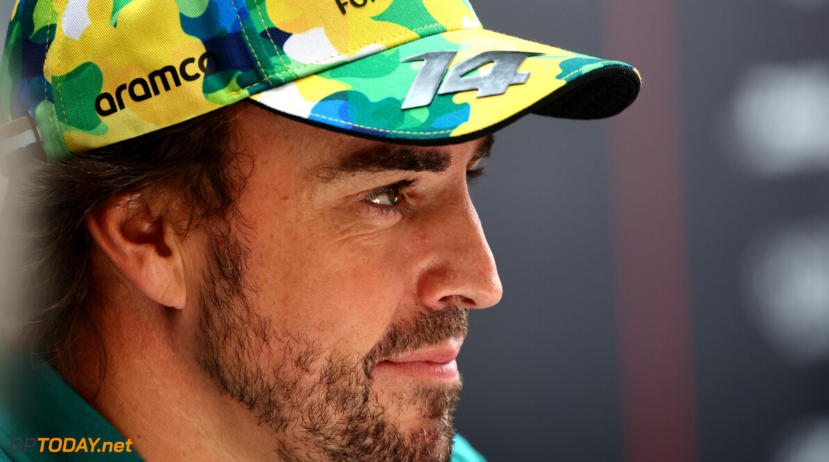 Strijdlustige Alonso trots: "We hebben een paar zware maanden achter de rug"