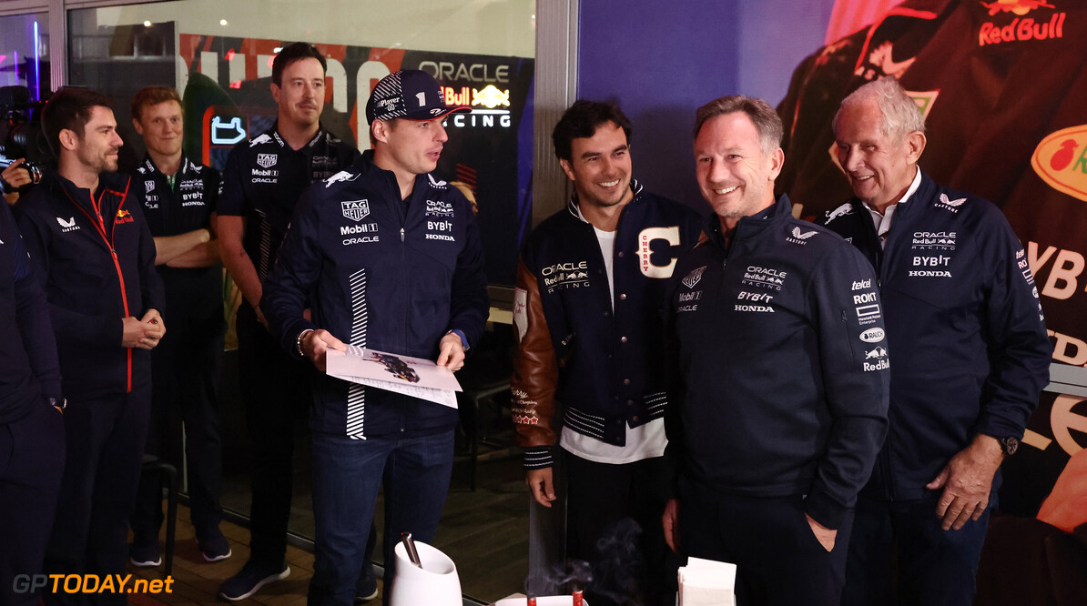 Formula One World Championship
Christian Horner (GBR) Red Bull Racing Team Principal celebrates his 50th birthday with Max Verstappen (NLD) Red Bull Racing, Sergio Perez (MEX) Red Bull Racing, Dr Helmut Marko (AUT) Red Bull Motorsport Consultant, and the team.

16.11.2023. Formula 1 World Championship, Rd 22, Las Vegas Grand Prix, Las Vegas, Nevada, USA, Practice Day.

- www.xpbimages.com, EMail: requests@xpbimages.com (C) Copyright: Moy / XPB Images
Motor Racing - Formula One World Championship - Las Vegas Grand Prix - Practice Day - Las Vegas, Nevada, USA
XPB Images
Las Vegas
USA

Formel1 Formel F1 Formula 1 Formula1 GP Grand Prix one Las Vegas