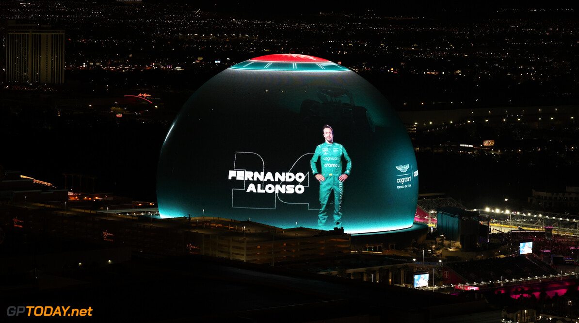 Alonso geen fan van Vegas: "Zijn deze auto's niet voor gemaakt"