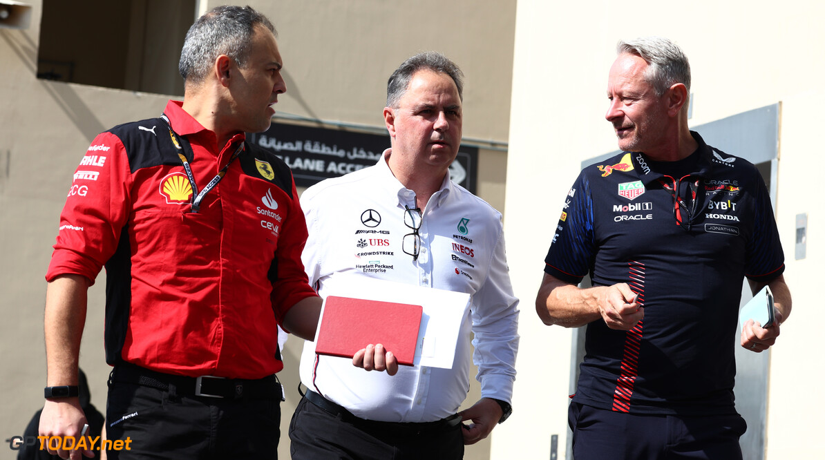 Formula One World Championship
(L to R): Diego Ioverno (ITA) Ferrari Sporting Director with Ron Meadows (GBR) Mercedes AMG F1 Team Manager and Jonathan Wheatley (GBR) Red Bull Racing Team Manager.

24.11.2023. Formula 1 World Championship, Rd 23, Abu Dhabi Grand Prix, Yas Marina Circuit, Abu Dhabi, Practice Day.

 - www.xpbimages.com, EMail: requests@xpbimages.com (C) Copyright: Coates / XPB Images
Motor Racing - Formula One World Championship - Abu Dhabi Grand Prix - Practice Day - Abu Dhabi, UAE
XPB Images
Abu Dhabi
Abu Dhabi

Formel1 Formel F1 Formula 1 Formula1 GP Grand Prix one November