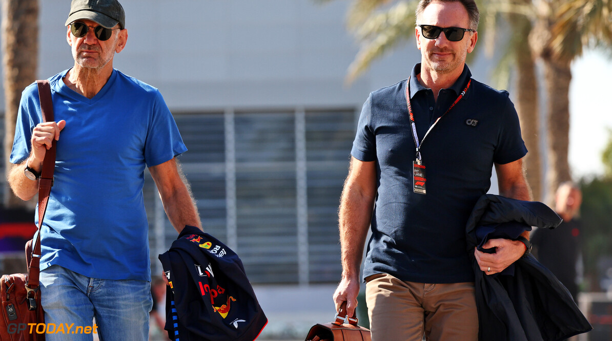 Formula One World Championship
(L to R): Adrian Newey (GBR) Red Bull Racing Chief Technical Officer and Christian Horner (GBR) Red Bull Racing Team Principal.

21.02.2024. Formula 1 Testing, Sakhir, Bahrain, Day One.

- www.xpbimages.com, EMail: requests@xpbimages.com (C) Copyright: Charniaux / XPB Images
Motor Racing - Formula One Testing - Day One - Sakhir, Bahrain
xpbimages.com
Sakhir
Bahrain

Formel1 Formel F1 Formula 1 Formula1 Test Testing one Bahrain In