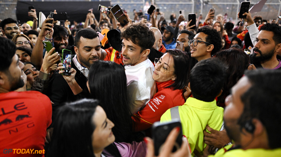 Formula One World Championship
Charles Leclerc (MON) Ferrari with fans in the pits.

28.02.2024. Formula 1 World Championship, Rd 1, Bahrain Grand Prix, Sakhir, Bahrain, Preparation Day.

- www.xpbimages.com, EMail: requests@xpbimages.com (C) Copyright: Price / XPB Images
Motor Racing - Formula One World Championship - Bahrain Grand Prix - Preparation Day - Sakhir, Bahrain
xpbimages.com
Sakhir
Bahrain

Formel1 Formel F1 Formula 1 Formula1 GP Grand Prix one Wednesday