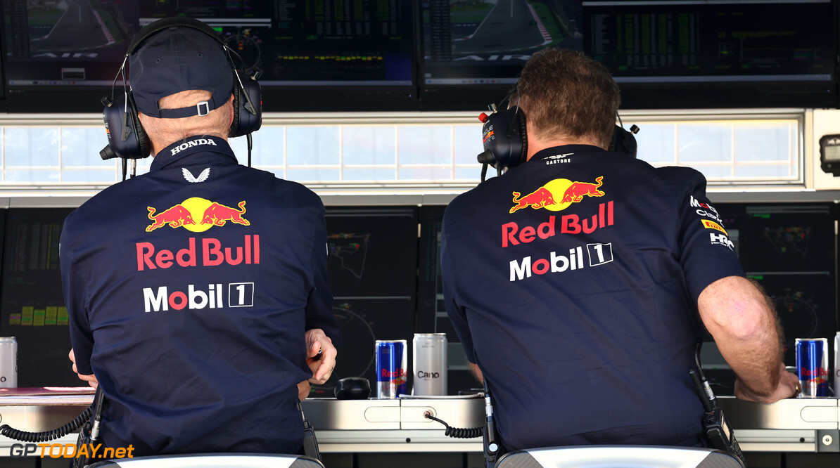 Formula One World Championship
(L to R): Adrian Newey (GBR) Red Bull Racing Chief Technical Officer and Christian Horner (GBR) Red Bull Racing Team Principal on the pit gantry.

29.02.2024. Formula 1 World Championship, Rd 1, Bahrain Grand Prix, Sakhir, Bahrain, Practice Day

- www.xpbimages.com, EMail: requests@xpbimages.com (C) Copyright: Batchelor / XPB Images
Motor Racing - Formula One World Championship - Bahrain Grand Prix - Practice Day - Sakhir, Bahrain
xpbimages.com
Sakhir
Bahrain

Formel1 Formel F1 Formula 1 Formula1 GP Grand Prix one Bahrain I