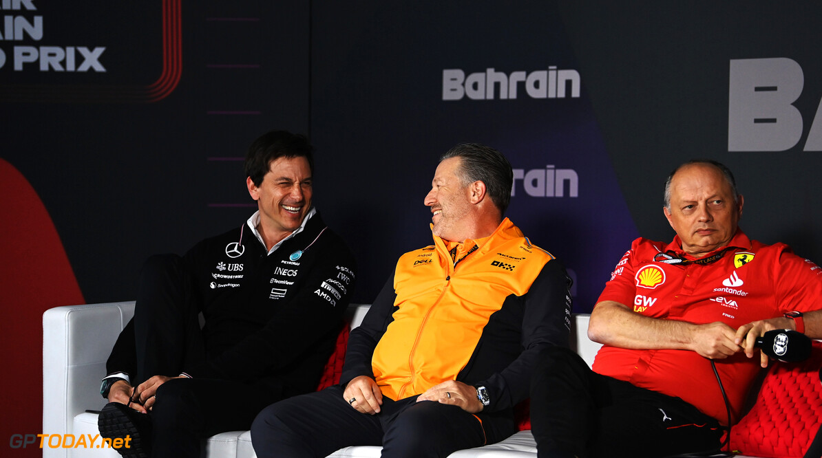 Formula One World Championship
(L to R): Toto Wolff (GER) Mercedes AMG F1 Shareholder and Executive Director; Zak Brown (USA) McLaren Executive Director; and Frederic Vasseur (FRA) Ferrari Team Principal, in the FIA Press Conference.

29.02.2024. Formula 1 World Championship, Rd 1, Bahrain Grand Prix, Sakhir, Bahrain, Practice Day

- www.xpbimages.com, EMail: requests@xpbimages.com (C) Copyright: XPB Images
Motor Racing - Formula One World Championship - Bahrain Grand Prix - Practice Day - Sakhir, Bahrain
xpbimages.com
Sakhir
Bahrain

Formel1 Formel F1 Formula 1 Formula1 GP Grand Prix one Bahrain I
