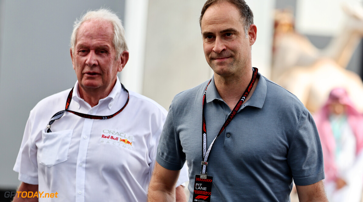 Formula One World Championship
Oliver Mintzlaff (GER) Red Bull Managing Director (Right) with Dr Helmut Marko (AUT) Red Bull Motorsport Consultant.

09.03.2024. Formula 1 World Championship, Rd 2, Saudi Arabian Grand Prix, Jeddah, Saudi Arabia, Race Day.

- www.xpbimages.com, EMail: requests@xpbimages.com (C) Copyright: Moy / XPB Images
Motor Racing - Formula One World Championship - Saudi Arabian Grand Prix - Race Day - Jeddah, Saudi Arabia
XPB Images
Jeddah
Saudi Arabia

Formel1 Formel F1 Formula 1 Formula1 GP Grand Prix one Jeddah Co