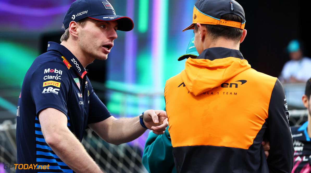 Formula One World Championship
(L to R): Max Verstappen (NLD) Red Bull Racing and Lando Norris (GBR) McLaren on the drivers' parade.

09.03.2024. Formula 1 World Championship, Rd 2, Saudi Arabian Grand Prix, Jeddah, Saudi Arabia, Race Day.

- www.xpbimages.com, EMail: requests@xpbimages.com (C) Copyright: Batchelor / XPB Images
Motor Racing - Formula One World Championship - Saudi Arabian Grand Prix - Race Day - Jeddah, Saudi Arabia
XPB Images
Jeddah
Saudi Arabia

Formel1 Formel F1 Formula 1 Formula1 GP Grand Prix one Jeddah Co
