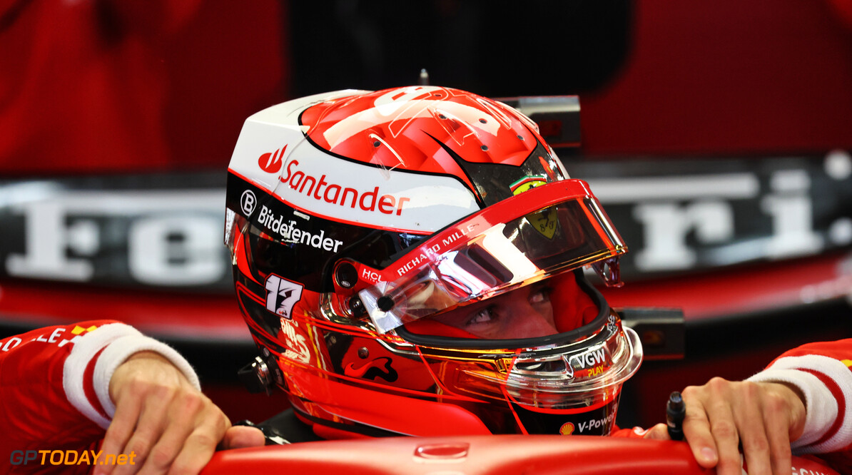 Leclerc eert Bianchi met speciaal helmdesign