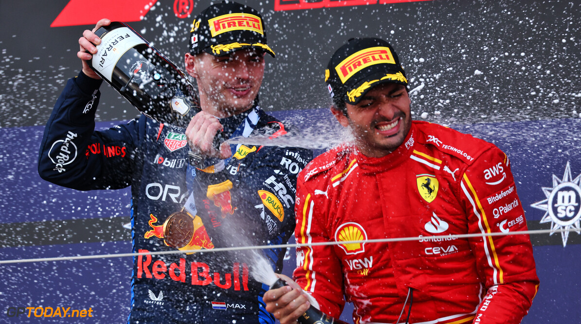 Formula One World Championship
(L to R): Race winner Max Verstappen (NLD) Red Bull Racing celebrates on the podium with third placed Carlos Sainz Jr (ESP) Ferrari.

07.04.2024. Formula 1 World Championship, Rd 4, Japanese Grand Prix, Suzuka, Japan, Race Day.

 - www.xpbimages.com, EMail: requests@xpbimages.com (C) Copyright: Coates / XPB Images
Motor Racing - Formula One World Championship - Japanese Grand Prix - Race Day - Suzuka, Japan
XPB Images
Suzuka
Japan

Formel1 Formel F1 Formula 1 Formula1 GP Grand Prix one Suzuka Ci
