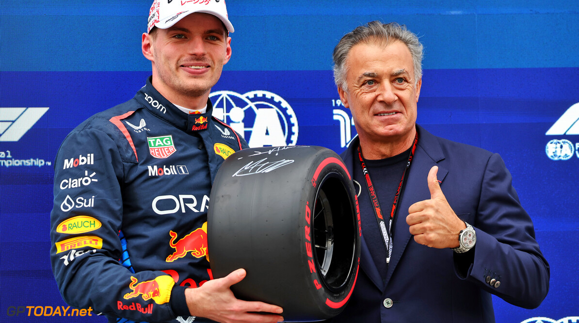 Formula One World Championship
(L to R): Max Verstappen (NLD) Red Bull Racing receives the Pirelli Pole Position Award from Jean Alesi (FRA) in qualifying parc ferme.

06.04.2024. Formula 1 World Championship, Rd 4, Japanese Grand Prix, Suzuka, Japan, Qualifying Day.

- www.xpbimages.com, EMail: requests@xpbimages.com (C) Copyright: Batchelor / XPB Images
Motor Racing - Formula One World Championship - Japanese Grand Prix - Qualifying Day - Suzuka, Japan
XPB Images
Suzuka
Japan

Formel1 Formel F1 Formula 1 Formula1 GP Grand Prix one Suzuka Ci