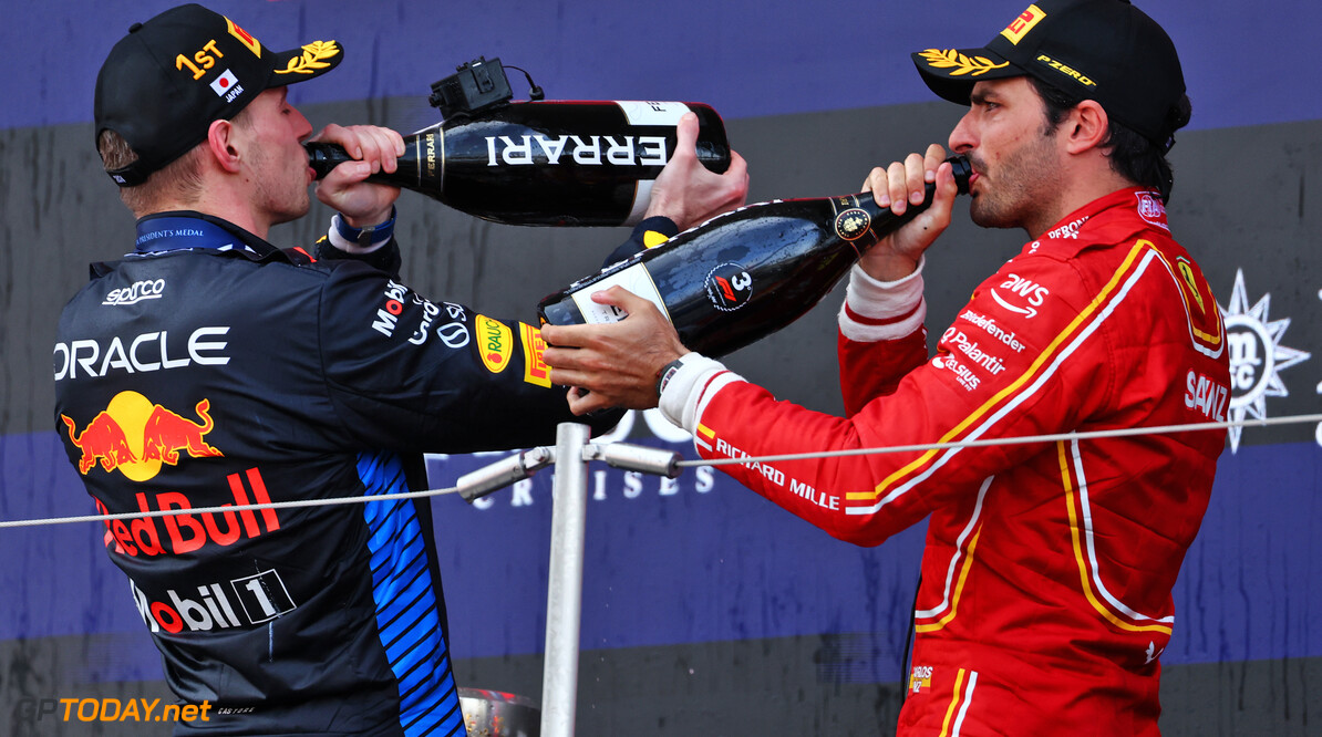 Formula One World Championship
(L to R): Race winner Max Verstappen (NLD) Red Bull Racing celebrates on the podium with third placed Carlos Sainz Jr (ESP) Ferrari.

07.04.2024. Formula 1 World Championship, Rd 4, Japanese Grand Prix, Suzuka, Japan, Race Day.

 - www.xpbimages.com, EMail: requests@xpbimages.com (C) Copyright: Coates / XPB Images
Motor Racing - Formula One World Championship - Japanese Grand Prix - Race Day - Suzuka, Japan
XPB Images
Suzuka
Japan

Formel1 Formel F1 Formula 1 Formula1 GP Grand Prix one Suzuka Ci