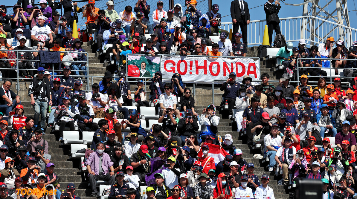 Formula One World Championship
Circuit atmosphere - fans in the grandstand.

07.04.2024. Formula 1 World Championship, Rd 4, Japanese Grand Prix, Suzuka, Japan, Race Day.

- www.xpbimages.com, EMail: requests@xpbimages.com (C) Copyright: Moy / XPB Images
Motor Racing - Formula One World Championship - Japanese Grand Prix - Race Day - Suzuka, Japan
XPB Images
Suzuka
Japan

Formel1 Formel F1 Formula 1 Formula1 GP Grand Prix one Suzuka Ci