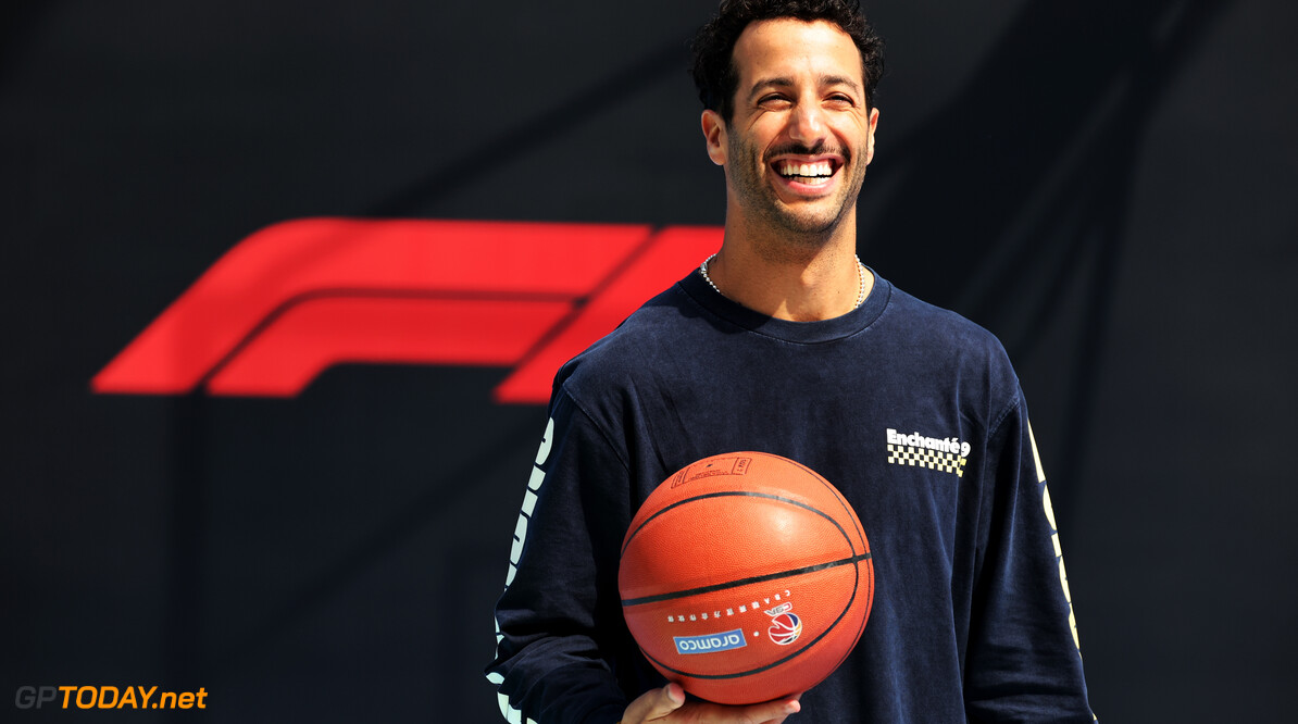 Formula One World Championship
Daniel Ricciardo (AUS) RB plays basketball in the paddock.

18.04.2024. Formula 1 World Championship, Rd 5, Chinese Grand Prix, Shanghai, China, Preparation Day.

- www.xpbimages.com, EMail: requests@xpbimages.com (C) Copyright: Bearne / XPB Images
Motor Racing - Formula One World Championship - Chinese Grand Prix - Preparation Day - Shanghai, China
xpbimages.com
Shanghai
China

Formel1 Formel F1 Formula 1 Formula1 GP Grand Prix one Shanghai