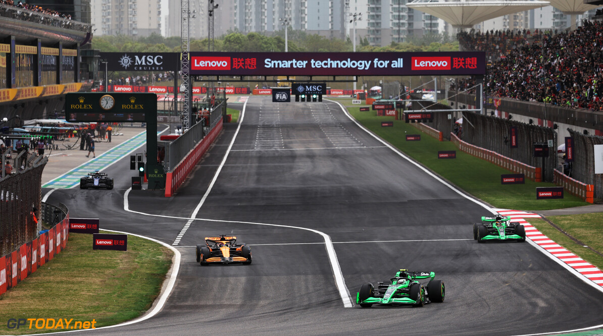 Dag 1 in China: De Formule 1 is niet saai