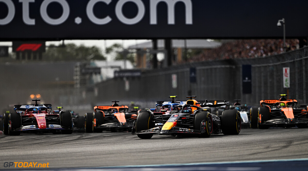 Formula One World Championship
Max Verstappen (NLD) Red Bull Racing RB20 leads at the start of the race.



05.05.2024. Formula 1 World Championship, Rd 6, Miami Grand Prix, Miami, Florida, USA, Race Day.

- www.xpbimages.com, EMail: requests@xpbimages.com (C) Copyright: Price / XPB Images
Motor Racing - Formula One World Championship - Miami Grand Prix - Race Day - Miami, USA
XPB Images
Miami
USA

Formel1 Formel F1 Formula 1 Formula1 GP Grand Prix one Miami Int