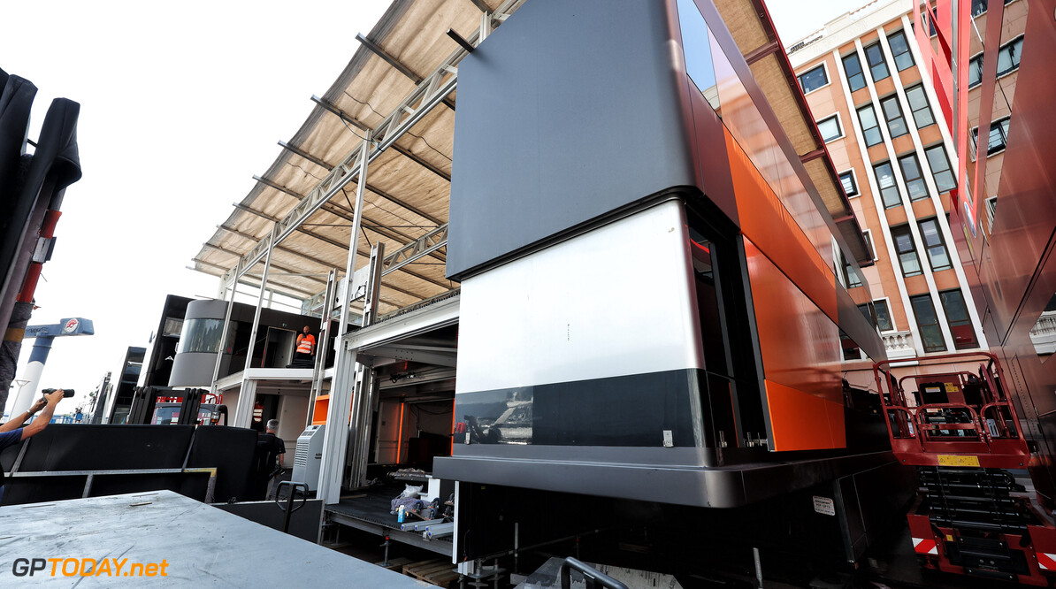 Formula One World Championship
McLaren motorhome being constructed in the paddock on Thursday morning.

23.05.2024. Formula 1 World Championship, Rd 8, Monaco Grand Prix, Monte Carlo, Monaco, Preparation Day.

- www.xpbimages.com, EMail: requests@xpbimages.com (C) Copyright: Bearne / XPB Images
Motor Racing - Formula One World Championship - Monaco Grand Prix - Preparation Day - Monte Carlo, Monaco
XPB Images
Monaco
Monte Carlo

Formel1 Formel F1 Formula 1 Formula1 GP Grand Prix one May Monac