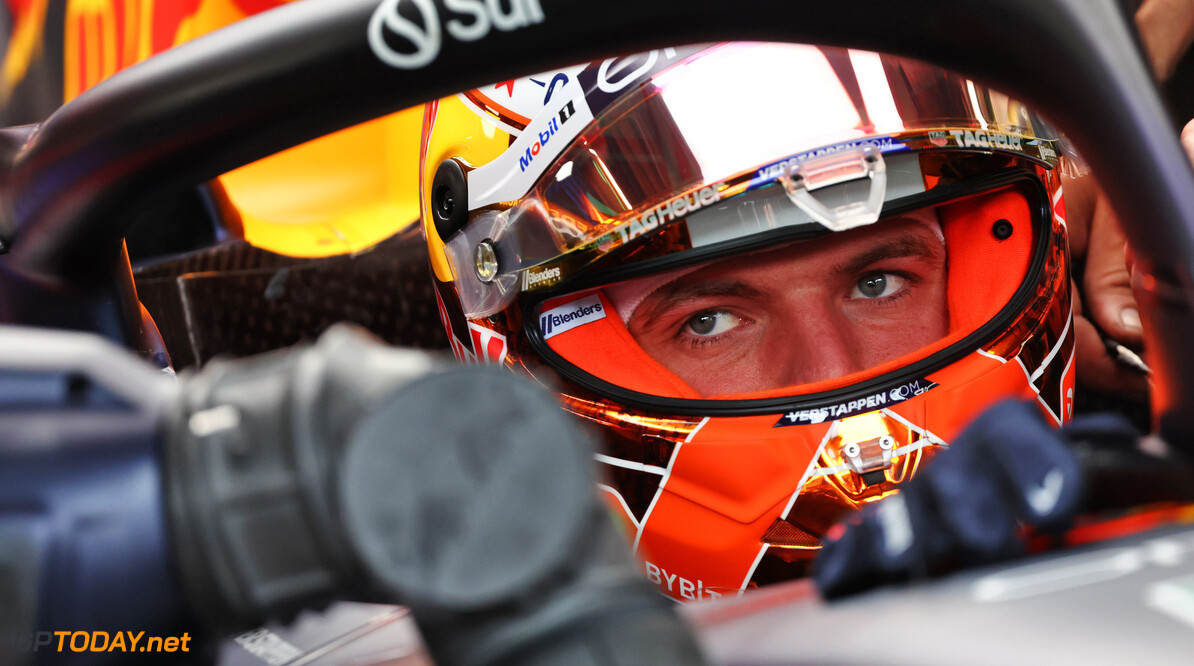 <b> Uitslag Sprint Oostenrijk: </b> Verstappen verslaat razendsnelle McLarens en pakt sprintzege