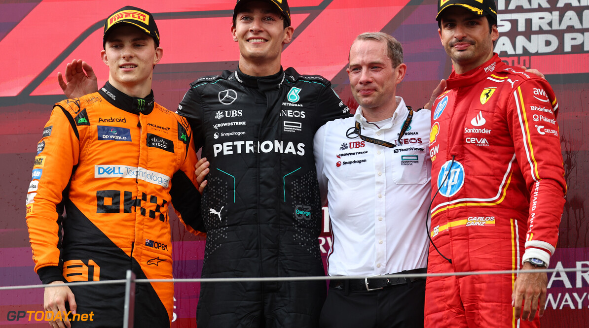 Formula One World Championship
1st place George Russell (GBR) Mercedes AMG F1, 2nd place Oscar Piastri (AUS) McLaren with Marcus Dudley (GBR) Mercedes AMG F1 Race Engineer and 3rd place Carlos Sainz Jr (ESP) Ferrari.
30.06.2024. Formula 1 World Championship, Rd 11, Austrian Grand Prix, Spielberg, Austria, Race Day.
- www.xpbimages.com, EMail: requests@xpbimages.com (C) Copyright: Batchelor / XPB Images
Motor Racing - Formula One World Championship - Austrian Grand Prix - Race Day - Spielberg, Austria
xpbimages.com
Spielberg
Austria

Formel1 Formel F1 Formula 1 Formula1 GP Grand Prix one Circuit A