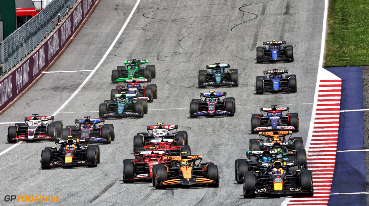 Formula One World Championship
Max Verstappen (NLD) Red Bull Racing RB20 leads at the start of the race.

30.06.2024. Formula 1 World Championship, Rd 11, Austrian Grand Prix, Spielberg, Austria, Race Day.

- www.xpbimages.com, EMail: requests@xpbimages.com (C) Copyright: Charniaux / XPB Images
Motor Racing - Formula One World Championship - Austrian Grand Prix - Race Day - Spielberg, Austria
xpbimages.com
Spielberg
Austria

Formel1 Formel F1 Formula 1 Formula1 GP Grand Prix one Circuit A