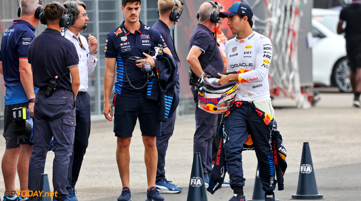 Formula One World Championship
Sergio Perez (MEX) Red Bull Racing returns to the pits after crashing out in qualifying.

20.07.2024. Formula 1 World Championship, Rd 13, Hungarian Grand Prix, Budapest, Hungary, Qualifying Day.

- www.xpbimages.com, EMail: requests@xpbimages.com (C) Copyright: Batchelor / XPB Images
Motor Racing - Formula One World Championship - Hungarian Grand Prix - Qualifying Day - Budapest, Hungary
XPB Images
Budapest
Hungary

Formel1 Formel F1 Formula 1 Formula1 GP Grand Prix one Circuit H