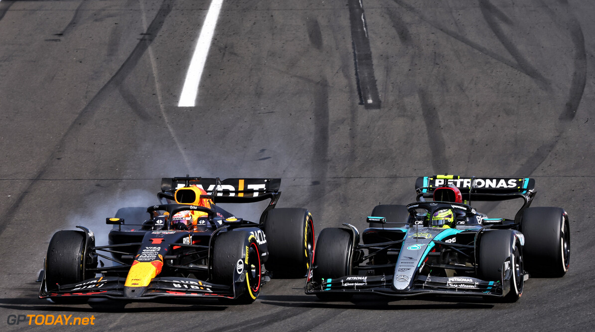 Formula One World Championship
Max Verstappen (NLD) Red Bull Racing RB20 and Lewis Hamilton (GBR) Mercedes AMG F1 W15 collide.

21.07.2024. Formula 1 World Championship, Rd 13, Hungarian Grand Prix, Budapest, Hungary, Race Day.

- www.xpbimages.com, EMail: requests@xpbimages.com (C) Copyright: Charniaux / XPB Images
Motor Racing - Formula One World Championship - Hungarian Grand Prix - Race Day - Budapest, Hungary
XPB Images
Budapest
Hungary

Formel1 Formel F1 Formula 1 Formula1 GP Grand Prix one Circuit H