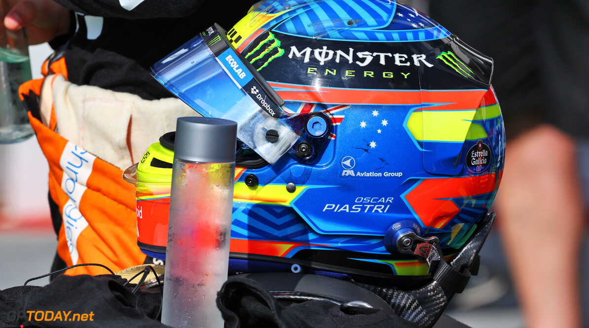 Formula One World Championship
The helmet of race winner Oscar Piastri (AUS) McLaren.

21.07.2024. Formula 1 World Championship, Rd 13, Hungarian Grand Prix, Budapest, Hungary, Race Day.

- www.xpbimages.com, EMail: requests@xpbimages.com (C) Copyright: Batchelor / XPB Images
Motor Racing - Formula One World Championship - Hungarian Grand Prix - Race Day - Budapest, Hungary
XPB Images
Budapest
Hungary

Formel1 Formel F1 Formula 1 Formula1 GP Grand Prix one Circuit H