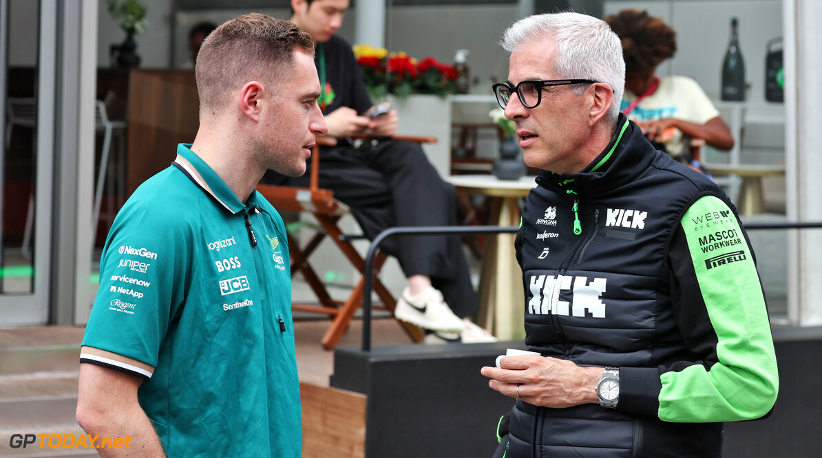 Formula One World Championship
(L to R): Stoffel Vandoorne (BEL) Aston Martin F1 Team Test and Reserve Driver with Alessandro Alunni Bravi (ITA) Sauber Managing Director and Team Representative.

26.07.2024. Formula 1 World Championship, Rd 14, Belgian Grand Prix, Spa Francorchamps, Belgium, Practice Day.

- www.xpbimages.com, EMail: requests@xpbimages.com (C) Copyright: Moy / XPB Images
Motor Racing - Formula One World Championship - Belgian Grand Prix - Practice Day - Spa Francorchamps, Belgium
XPB Images
Spa Francorchamps
Belgium

Formel1 Formel F1 Formula 1 Formula1 GP Grand Prix one Circuit d