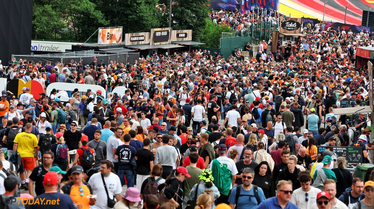 Formula One World Championship
Circuit atmosphere - fans.

26.07.2024. Formula 1 World Championship, Rd 14, Belgian Grand Prix, Spa Francorchamps, Belgium, Practice Day.

- www.xpbimages.com, EMail: requests@xpbimages.com (C) Copyright: Moy / XPB Images
Motor Racing - Formula One World Championship - Belgian Grand Prix - Practice Day - Spa Francorchamps, Belgium
XPB Images
Spa Francorchamps
Belgium

Formel1 Formel F1 Formula 1 Formula1 GP Grand Prix one Circuit d