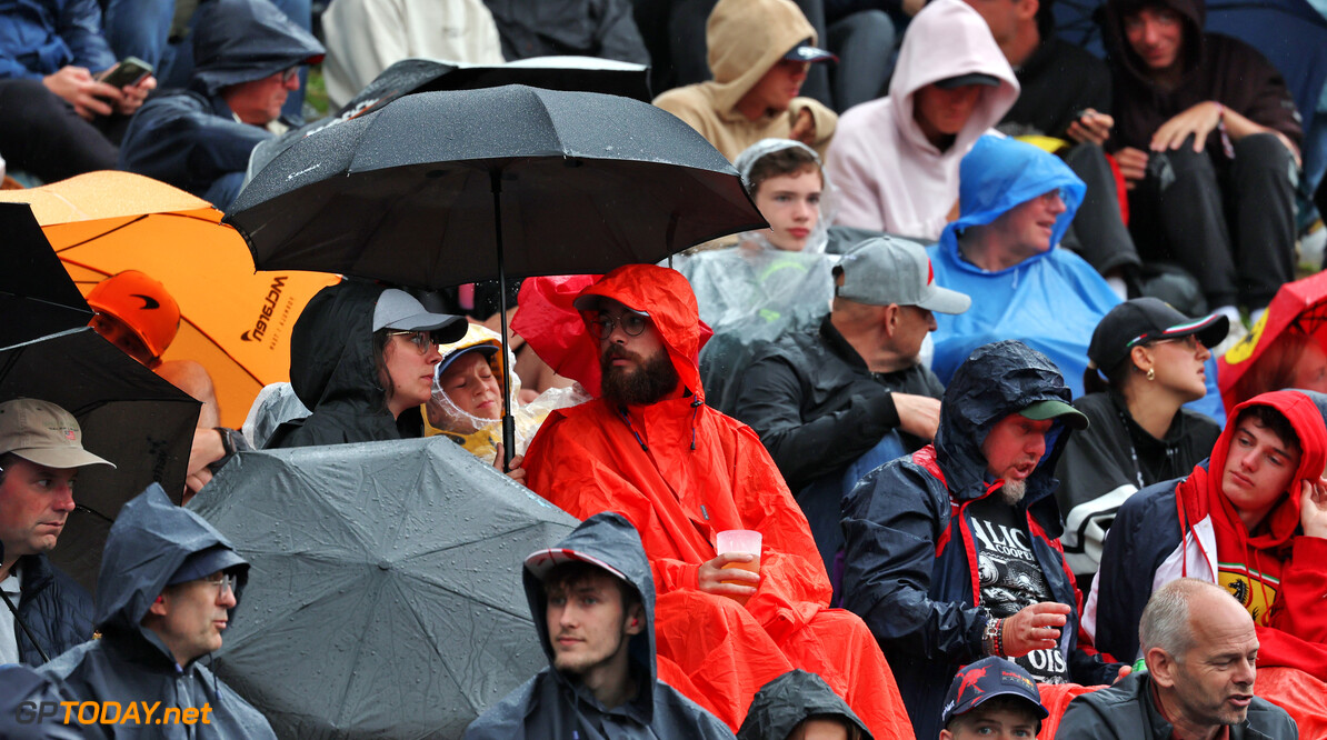 Formula One World Championship
Circuit atmosphere - fans.

27.07.2024. Formula 1 World Championship, Rd 14, Belgian Grand Prix, Spa Francorchamps, Belgium, Qualifying Day.

- www.xpbimages.com, EMail: requests@xpbimages.com (C) Copyright: Rew / XPB Images
Motor Racing - Formula One World Championship - Belgian Grand Prix - Qualifying Day - Spa Francorchamps, Belgium
XPB Images
Spa Francorchamps
Belgium

Formel1 Formel F1 Formula 1 Formula1 GP Grand Prix one Circuit d