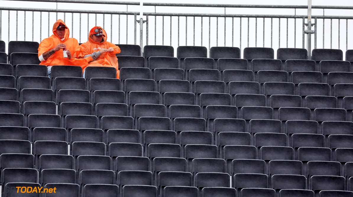 Formula One World Championship
Circuit atmosphere - fans in the grandstand.

23.08.2024. Formula 1 World Championship, Rd 15, Dutch Grand Prix, Zandvoort, Netherlands, Practice Day.

- www.xpbimages.com, EMail: requests@xpbimages.com (C) Copyright: Moy / XPB Images
Motor Racing - Formula One World Championship - Dutch Grand Prix - Practice Day - Zandvoort, Netherlands
XPB Images
Zandvoort
Netherlands

Formel1 Formel F1 Formula 1 Formula1 GP Grand Prix one Circuit Z