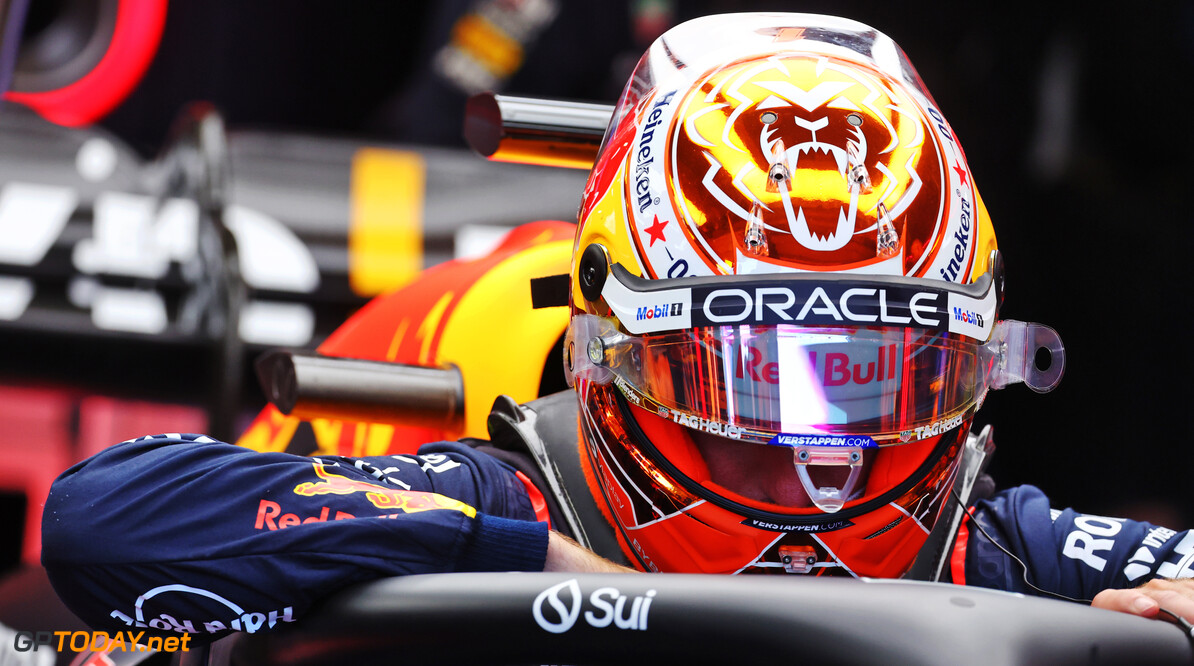 Formula One World Championship
Max Verstappen (NLD) Red Bull Racing RB20.

23.08.2024. Formula 1 World Championship, Rd 15, Dutch Grand Prix, Zandvoort, Netherlands, Practice Day.

- www.xpbimages.com, EMail: requests@xpbimages.com (C) Copyright: Batchelor / XPB Images
Motor Racing - Formula One World Championship - Dutch Grand Prix - Practice Day - Zandvoort, Netherlands
XPB Images
Zandvoort
Netherlands

Formel1 Formel F1 Formula 1 Formula1 GP Grand Prix one Circuit Z