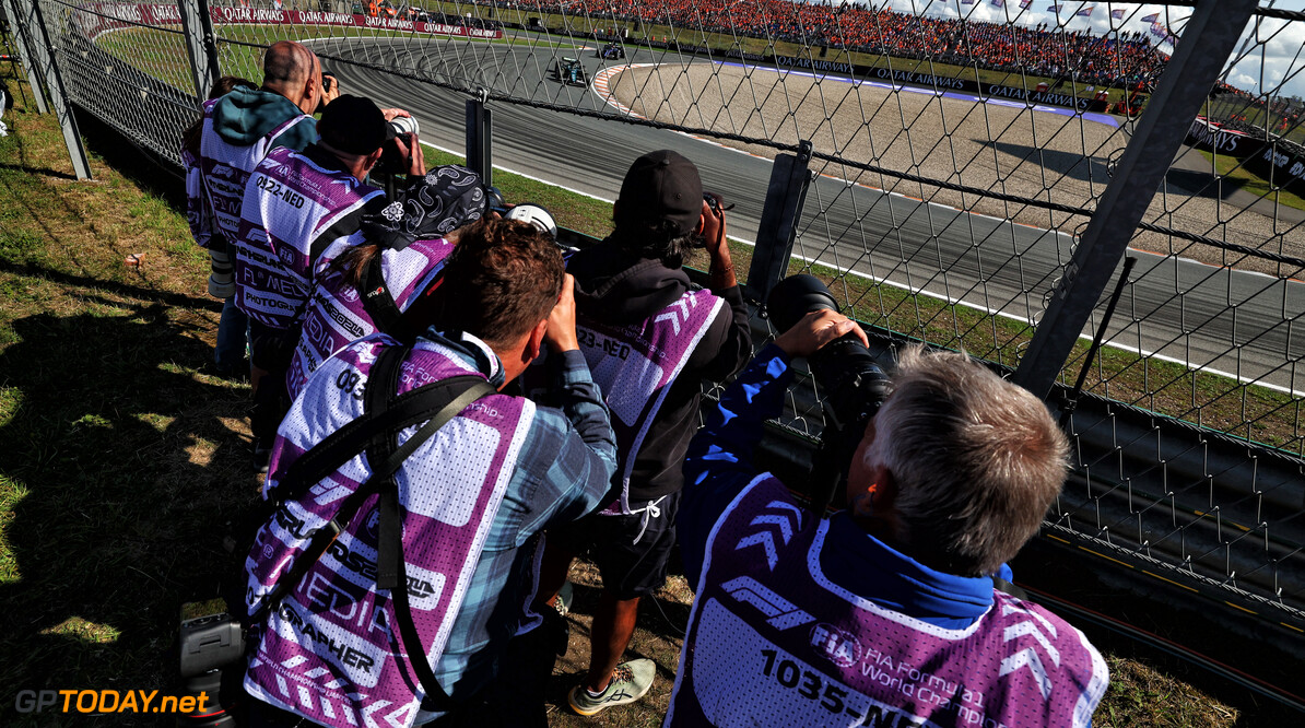 Formula One World Championship
Circuit atmosphere - Photographers trackside.

25.08.2024. Formula 1 World Championship, Rd 15, Dutch Grand Prix, Zandvoort, Netherlands, Race Day.

 - www.xpbimages.com, EMail: requests@xpbimages.com (C) Copyright: Coates / XPB Images
Motor Racing - Formula One World Championship - Dutch Grand Prix - Race Day - Zandvoort, Netherlands
XPB Images
Zandvoort
Netherlands

Formel1 Formel F1 Formula 1 Formula1 GP Grand Prix one Circuit Z