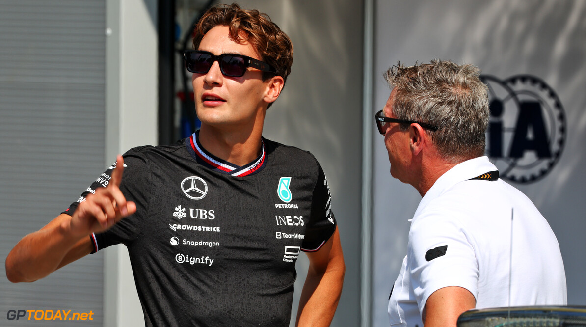 Formula One World Championship
(L to R): George Russell (GBR) Mercedes AMG F1 with Bernd Maylander (GER) FIA Safety Car Driver.

29.08.2024. Formula 1 World Championship, Rd 16, Italian Grand Prix, Monza, Italy, Preparation Day.

 - www.xpbimages.com, EMail: requests@xpbimages.com (C) Copyright: Coates / XPB Images
Motor Racing - Formula One World Championship - Italian Grand Prix - Preparation Day - Monza, Italy
XPB Images
Monza
Italy

Formel1 Formel F1 Formula 1 Formula1 GP Grand Prix one Italy Ita