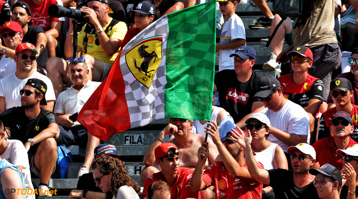 Formula One World Championship
Circuit atmosphere - fans in the grandstand.

30.08.2024. Formula 1 World Championship, Rd 16, Italian Grand Prix, Monza, Italy, Practice Day.

 - www.xpbimages.com, EMail: requests@xpbimages.com (C) Copyright: Coates / XPB Images
Motor Racing - Formula One World Championship - Italian Grand Prix - Practice Day - Monza, Italy
XPB Images
Monza
Italy

Formel1 Formel F1 Formula 1 Formula1 GP Grand Prix one Italy Ita