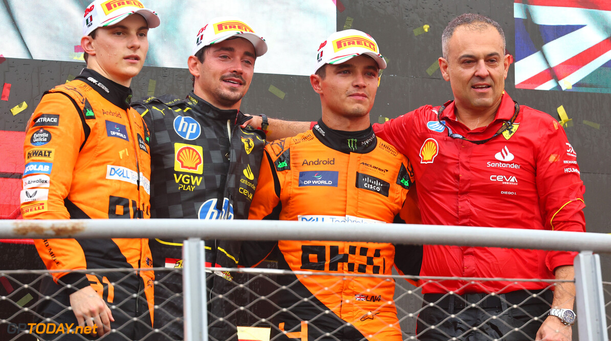 Formula One World Championship
1st place Charles Leclerc (MON) Ferrari SF-24, 2nd place Oscar Piastri (AUS) McLaren MCL38, 3rd place Lando Norris (GBR) McLaren MCL38 and Diego Ioverno (ITA) Ferrari Sporting Director Ferrari.
01.09.2024. Formula 1 World Championship, Rd 16, Italian Grand Prix, Monza, Italy, Race Day.
- www.xpbimages.com, EMail: requests@xpbimages.com (C) Copyright: Batchelor / XPB Images
Motor Racing - Formula One World Championship - Italian Grand Prix - Race Day - Monza, Italy
XPB Images
Monza
Italy

Formel1 Formel F1 Formula 1 Formula1 GP Grand Prix Italy Italian