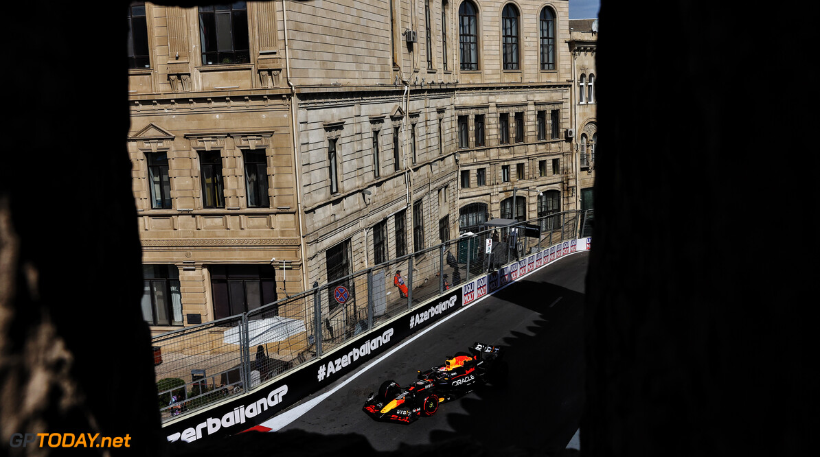 Formula One World Championship
Max Verstappen (NLD) Red Bull Racing RB20.

13.09.2024. Formula 1 World Championship, Rd 17, Azerbaijan Grand Prix, Baku Street Circuit, Azerbaijan, Practice Day.

- www.xpbimages.com, EMail: requests@xpbimages.com (C) Copyright: Bearne / XPB Images
Motor Racing - Formula One World Championship - Azerbaijan Grand Prix - Practice Day - Baku, Azerbaijan
XPB Images
Baku
Azerbaijan

Formel1 Formel F1 Formula 1 Formula1 GP Grand Prix one Circuit B